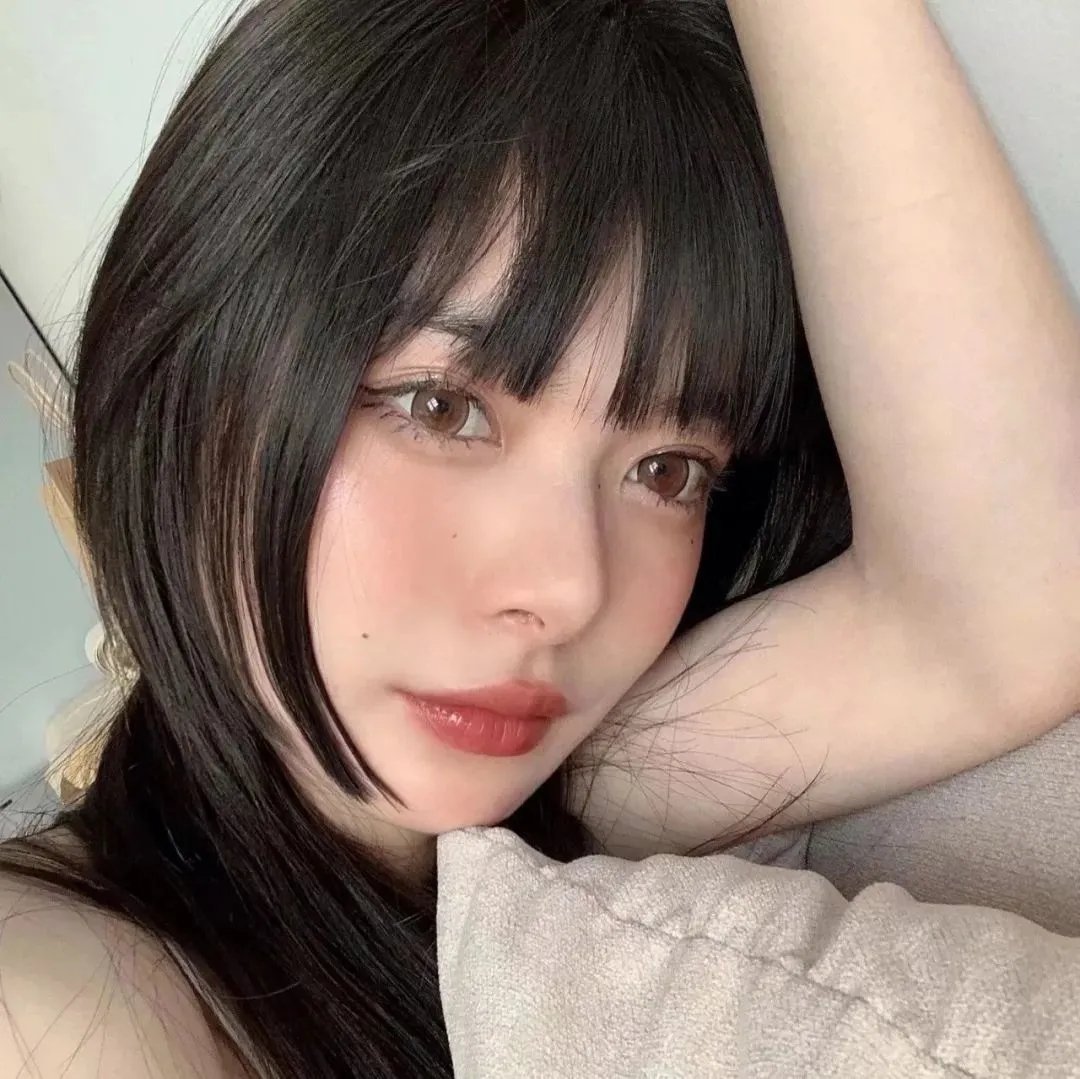 高墙之内的理发室